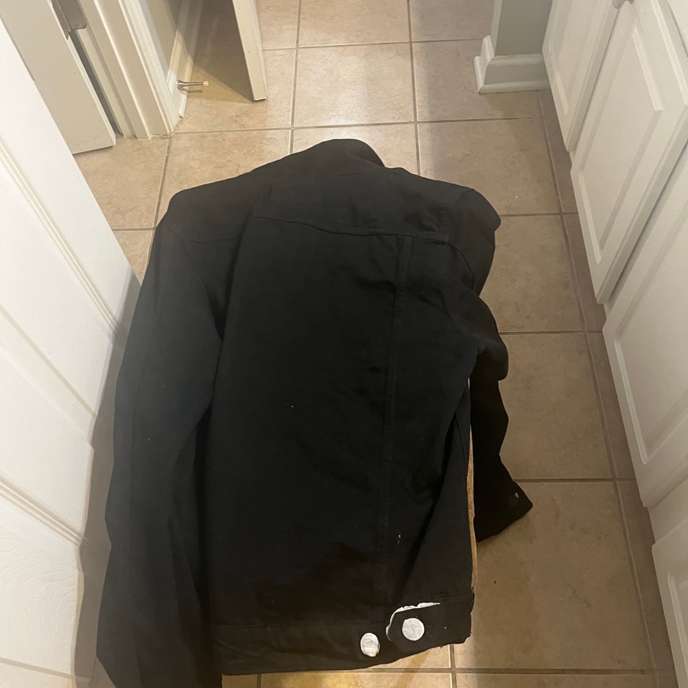 Jean jacket - Picture 2 of 2